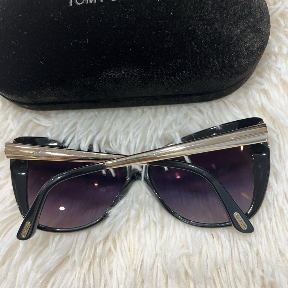 Tom Ford ‘Reveka’ Sunglasses in Havana - Picture 4 of 10